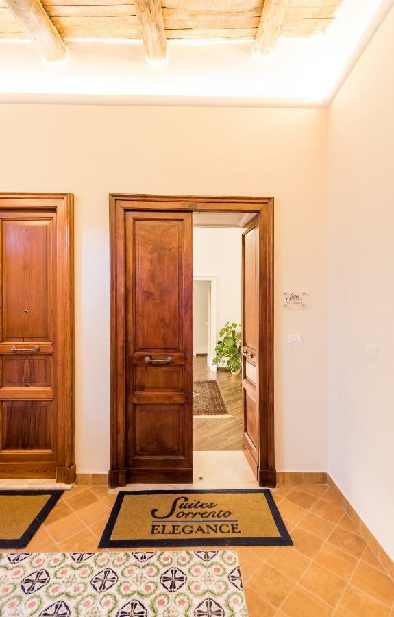 Suites Sorrento Elegance Exterior foto